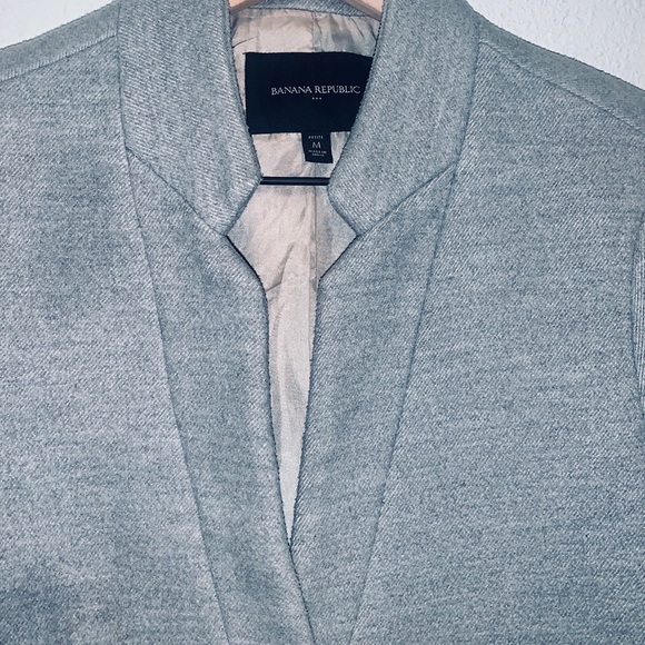 Banana Republic beautiful lined coat- size M - Picture 8 of 9